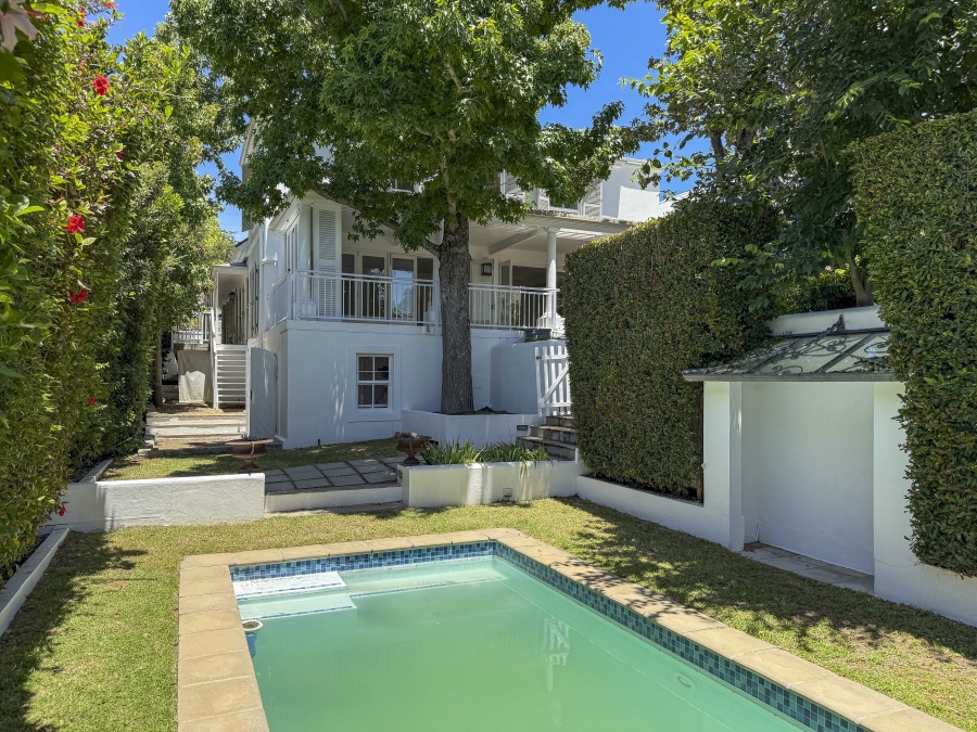 5 Bedroom Property for Sale in Kenilworth Upper Western Cape